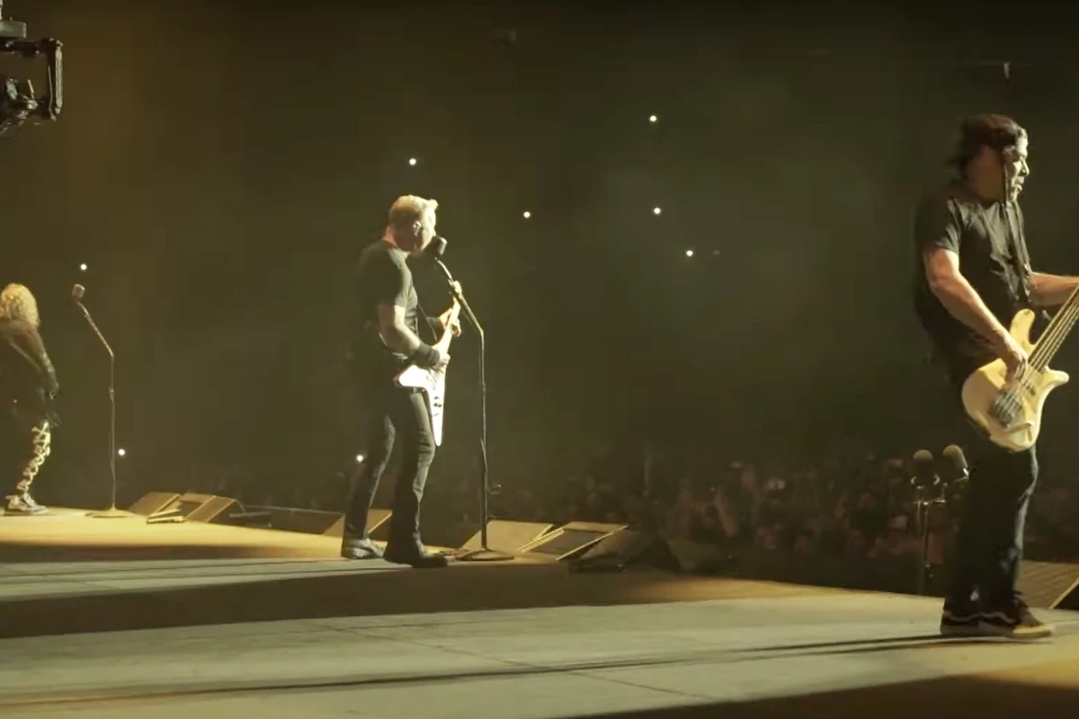 Metallica Share Live Video Of 'Battery' From Las Vegas Show