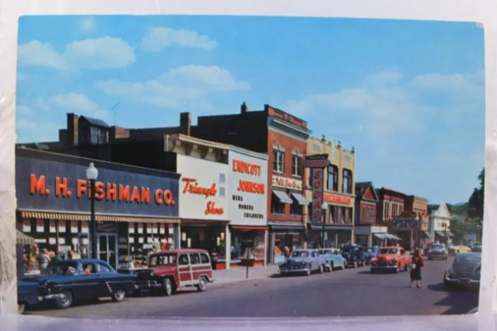 A Nostalgic Look At Downtown Norwich, 1960!  And Who Remembers W.T. Grant??