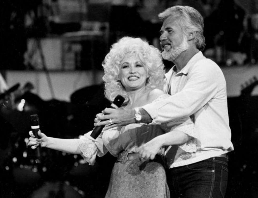 Dolly Parton and Kenny Rogers Reunite to Record &#8220;You Can&#8217;t Make Old Friends&#8221; (VIDEO)