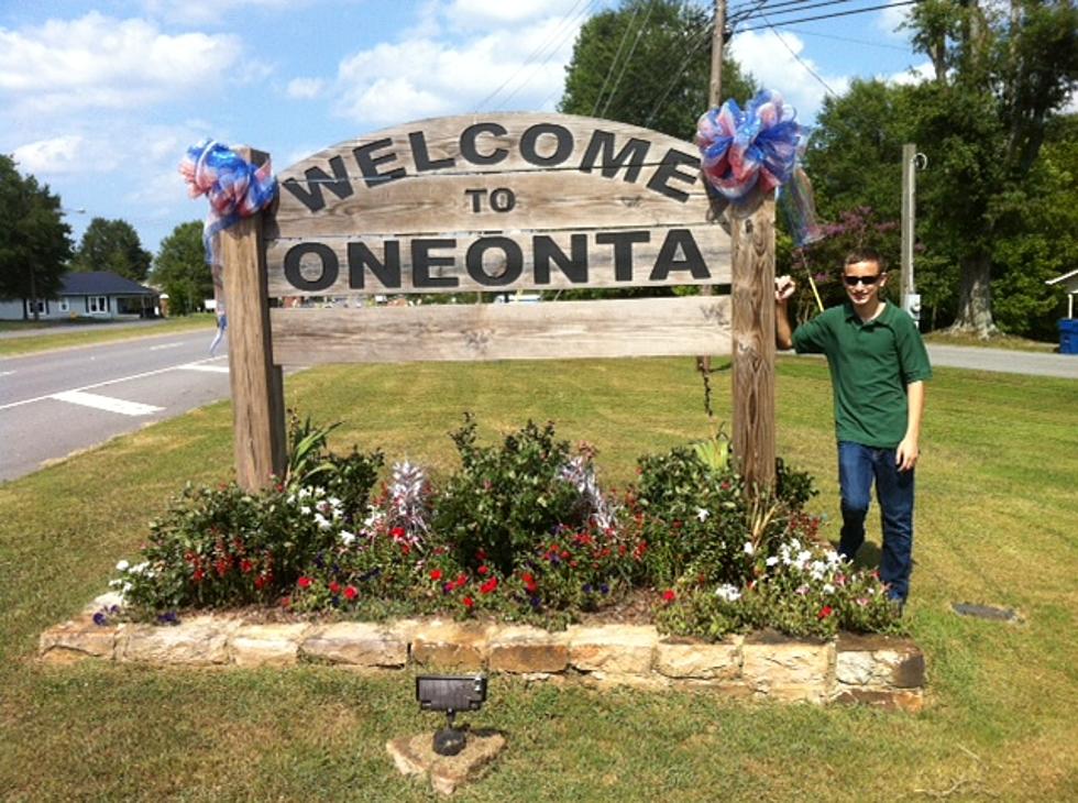 Big Chuck Pays a Visit to Oneonta, ALABAMA!