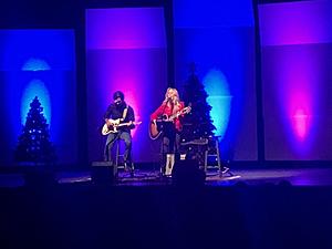 A Big Chuck Review:  Deana Carter at Foothills Performing Arts Center