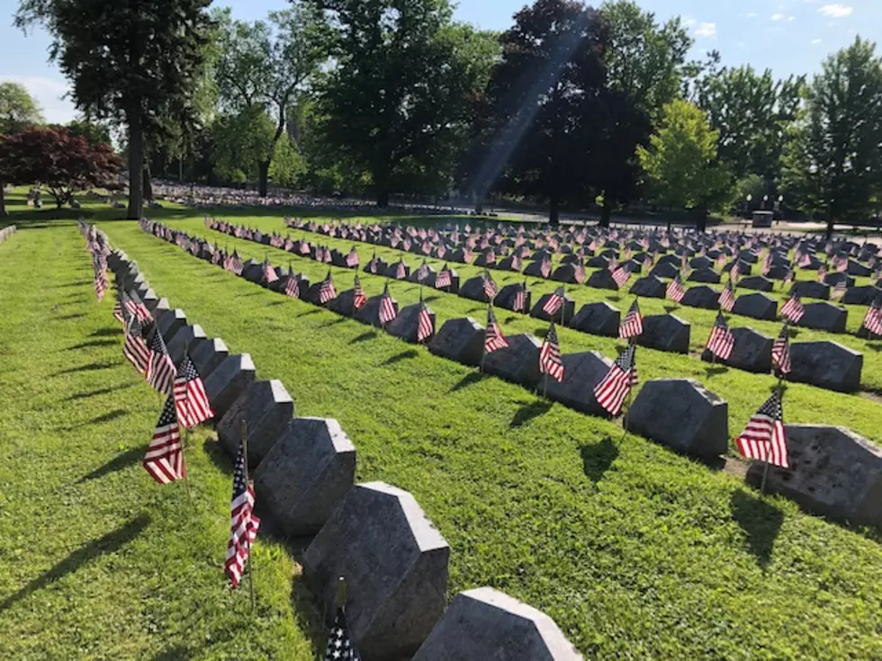 12 Historic, Amazing, and Stunning Upstate New York Cemeteries