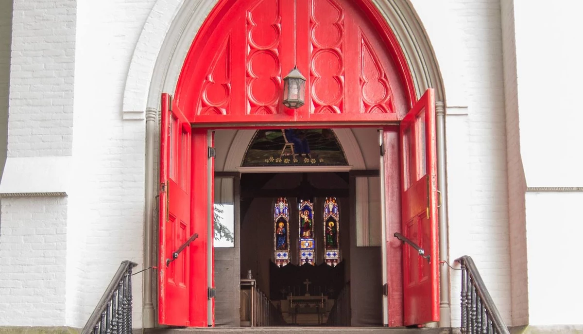 对纽约州上州美丽的“红门”教堂的“情书”！