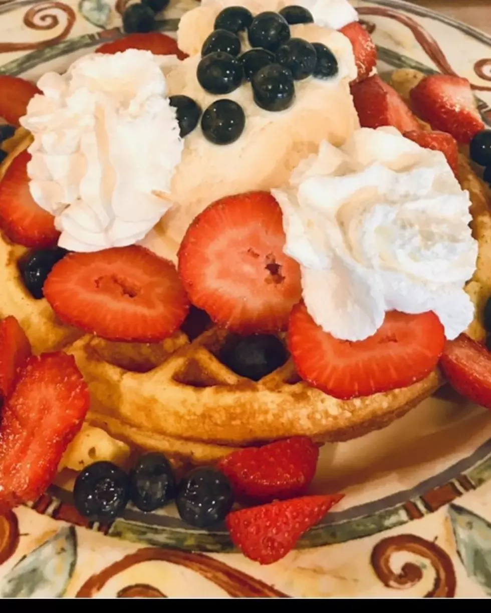 Enjoy “National Waffle Day” At These 12 Upstate NY Diners & Cafes!