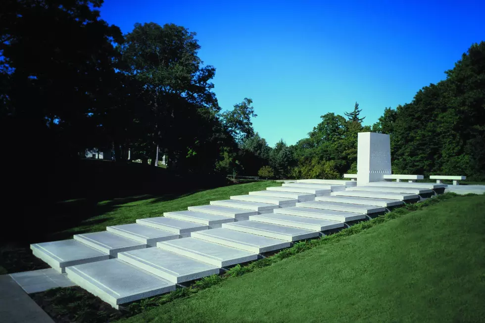 10 Amazing Graves You Can Visit in the Buffalo, N.Y. Area