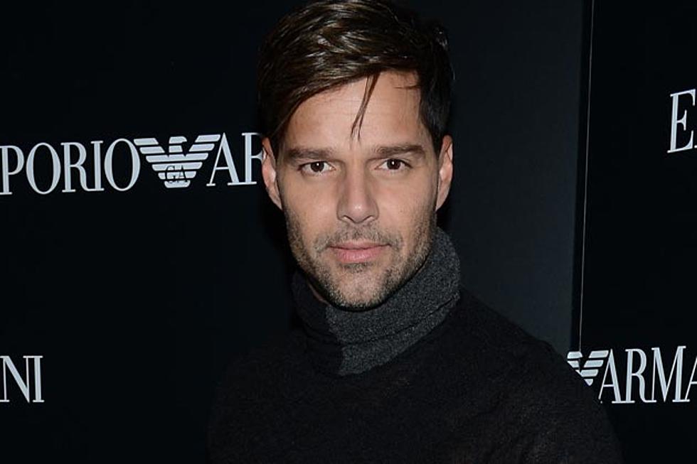 Ricky Martin Drops Trou – Photo of the Week