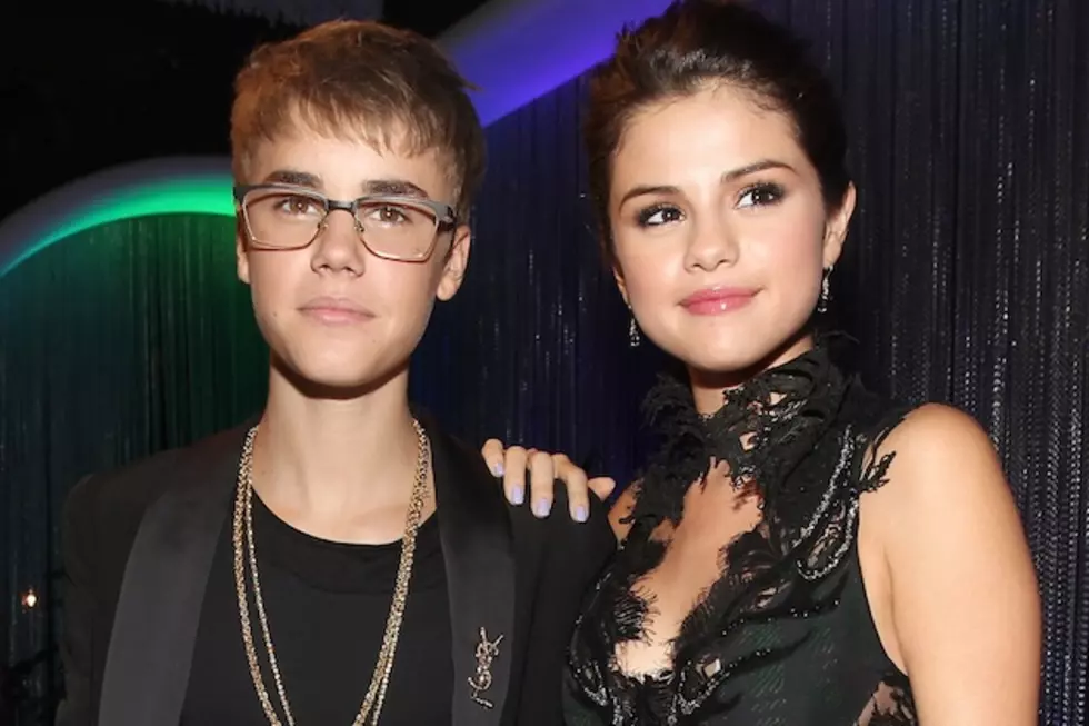 Justin Bieber + Selena Gomez Look Like They’re Back Together. Whee.
