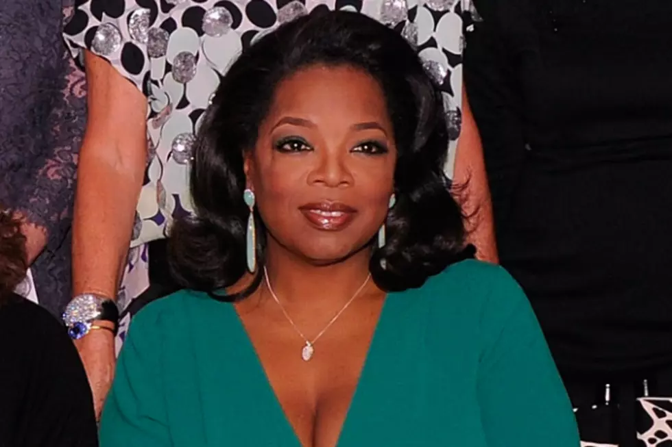 Marketing Genius Oprah Gives Props to Microsoft Surface – Using Her iPad