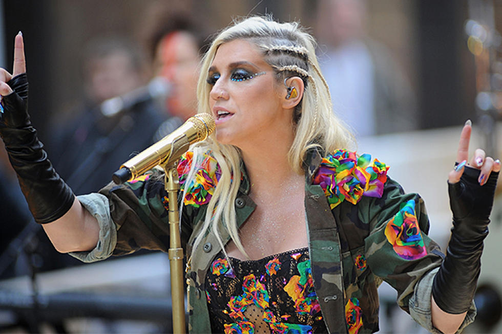 Kesha Wears Things Made From Her Fans&#8217; Teeth