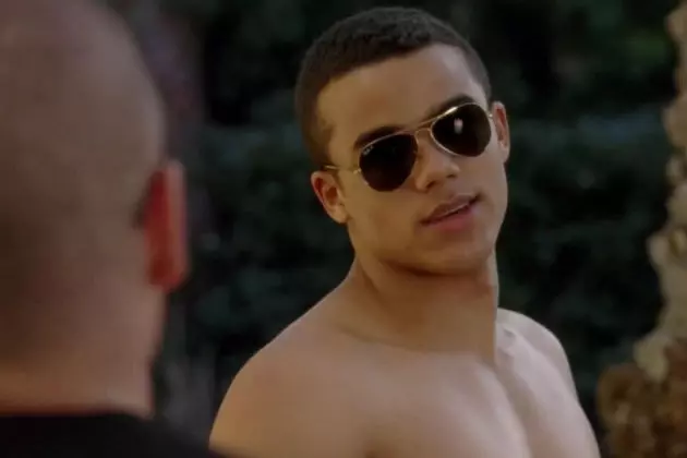 Glee' Star Jacob Artist Lost His Shirt, Please Don't Help Him Find It – The  Daily Swoon