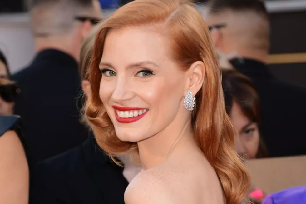 2013 Oscars Red Carpet Fashion &#8211; Jessica Chastain Sparkles in Blush Armani Prive Gown