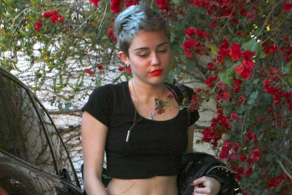 Of Course &#8211; Miley Has Blue Hair [PHOTOS]