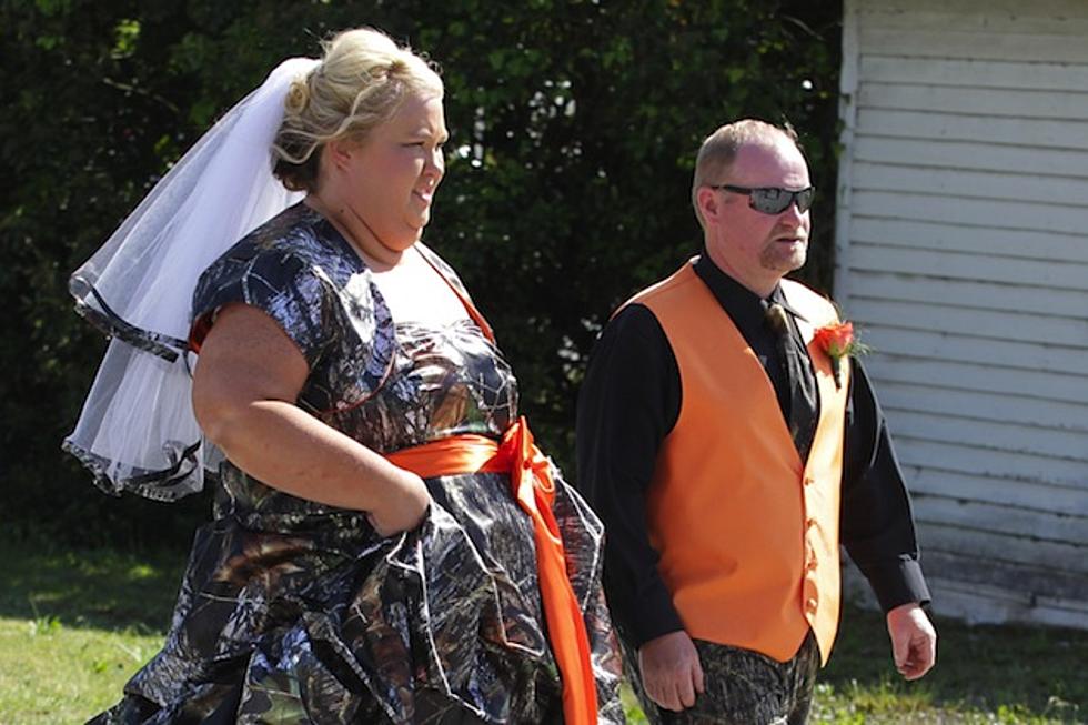 Honey Boo Boo&#8217;s Mama June Marries Sugar Bear In A Camouflage + Orange Wedding [PHOTOS]