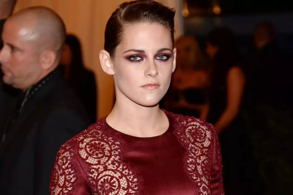 2013 Met Gala – Kristen Stewart Scowls in Unflattering Red Stella McCartney Pantsuit