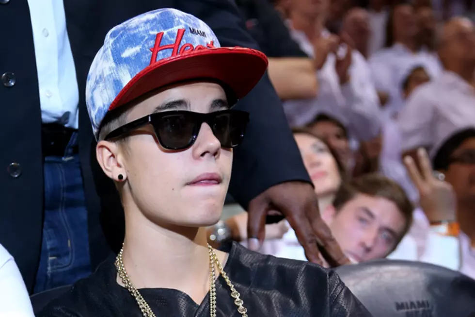 Justin Bieber Steals a Paparazzo’s Camera, Continues His Rapid Descent into Thugdom [AUDIO]