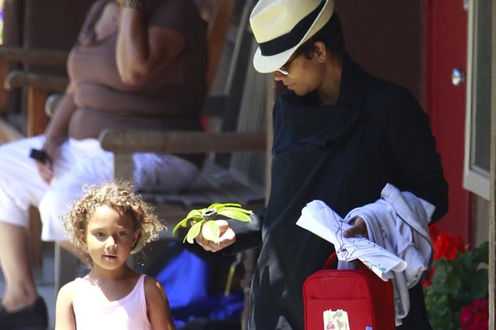 Halle Berry Testifies About Anti-Paparazzi Bill, Says Her Daughter Is Afraid of &#8216;The Men&#8217;