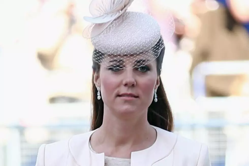 Kate Middleton Shows America How to Dress a Baby Bump [PHOTOS]