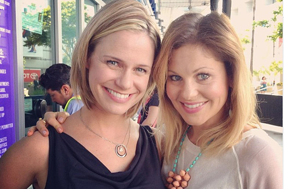 Candace Cameron Bure + Andrea Barber Bring ’90s Realness With New Kids on the Block [PHOTOS]
