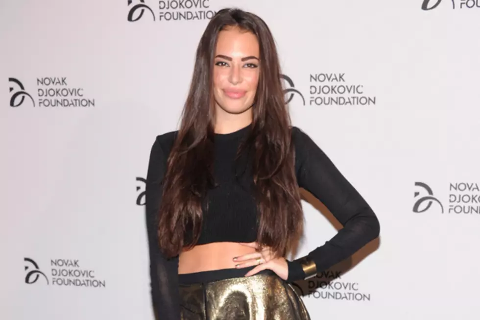 Chloe Bridges Dishes on 'Fifty Shades of Grey' Script