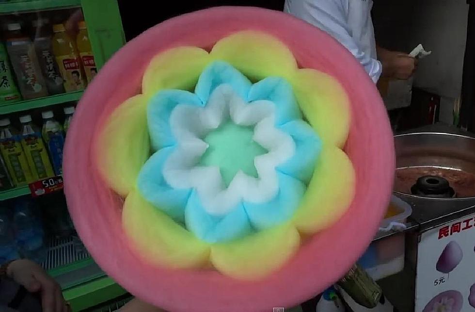 Huge Edible Flower Made Of What? [VIDEO]