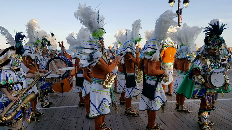 Avalon String Band Performs on the Ocean City Boardwalk [WATCH]