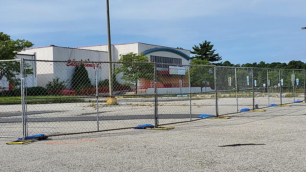 Is the Old Towne 16 Theater in Egg Harbor Township Being Torn Down?