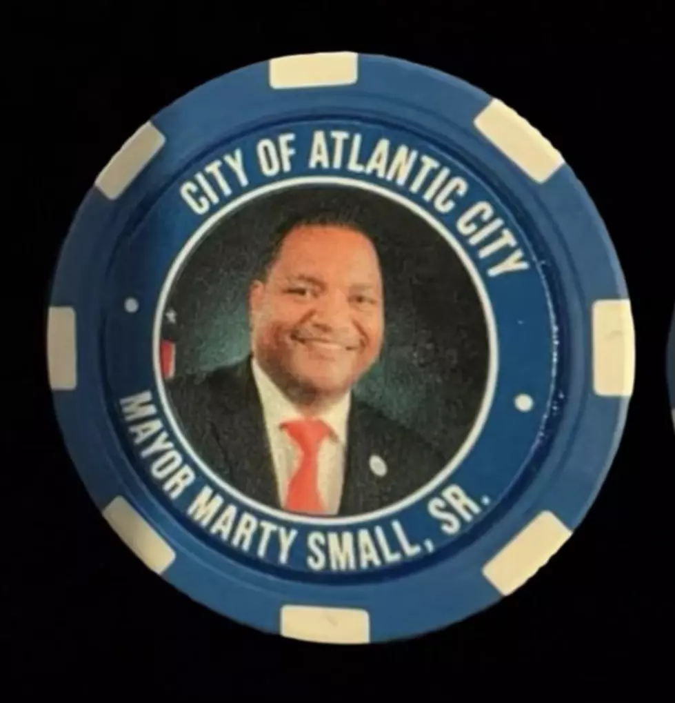 AC mayor full of himself? Check out his gift to VP Harris