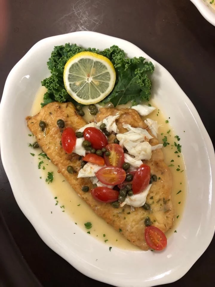 Angeloni’s II Restaurant & Lounge via Facebook.