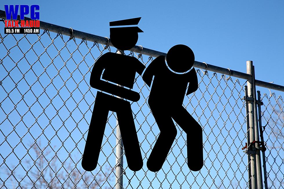 Atlantic City, NJ, Burglary Suspect Couldn’t Climb Fence, Gets Arrested