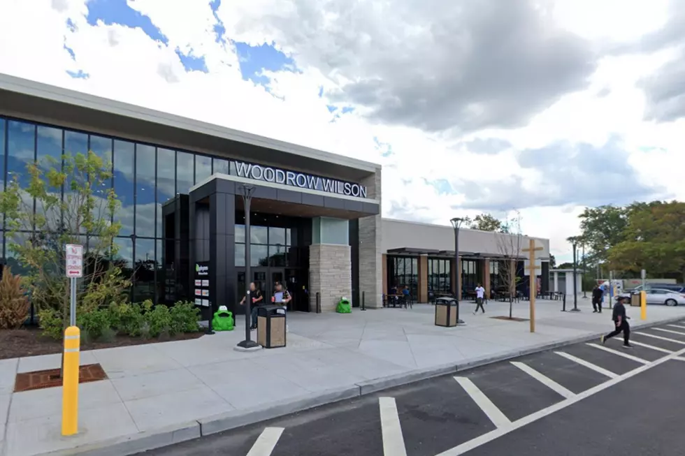 Woodrow Wilson Service Plaza on NJ Turnpike
