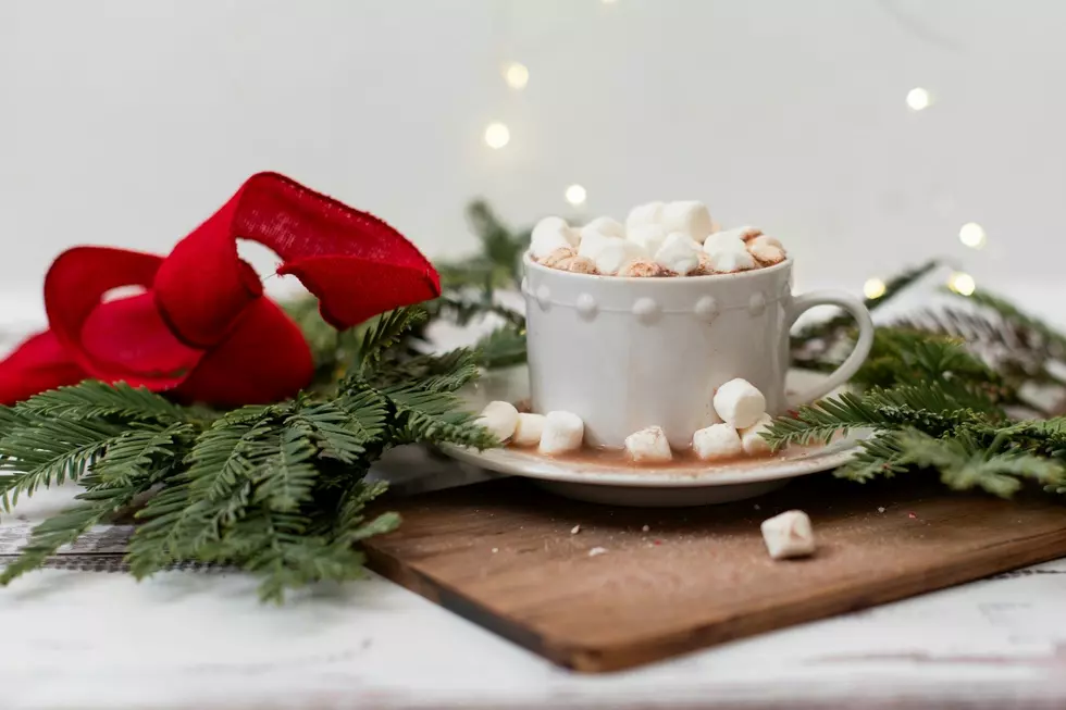 Hot Christmas beverage - Photo by Sixteen Miles Out on Unsplash