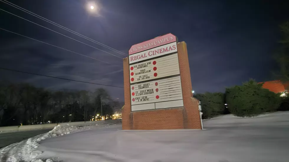 Former Regal Cinemas Cross Keys 12 theater in Washington Township NJ - Photo: Chris Coleman