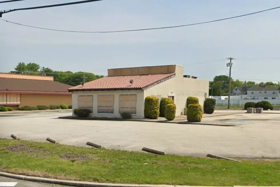 Old-style Taco Bell building in Turnersville NJ - Photo: Google Maps