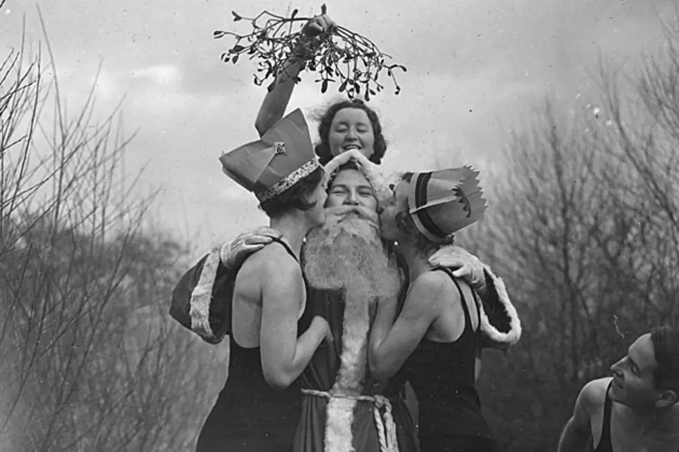 Mistletoe Tradition Explained