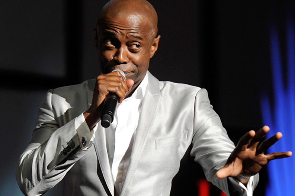 Kem Delivers Holiday Spirit With ‘A Christmas Song for You’ Video