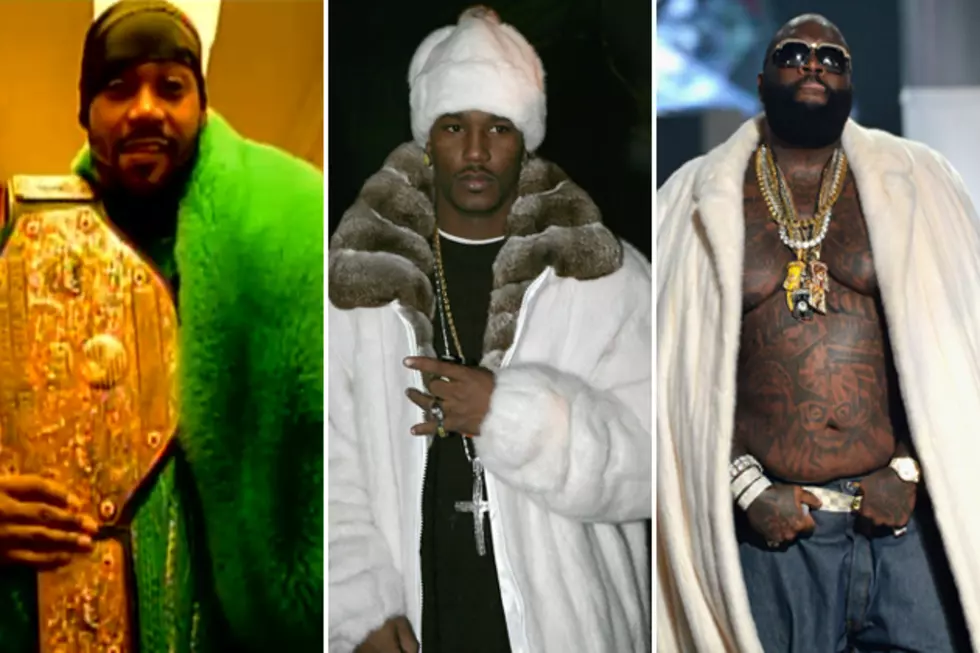 Snoop Dogg – Rappers Wearing Ridiculous Fur Coats