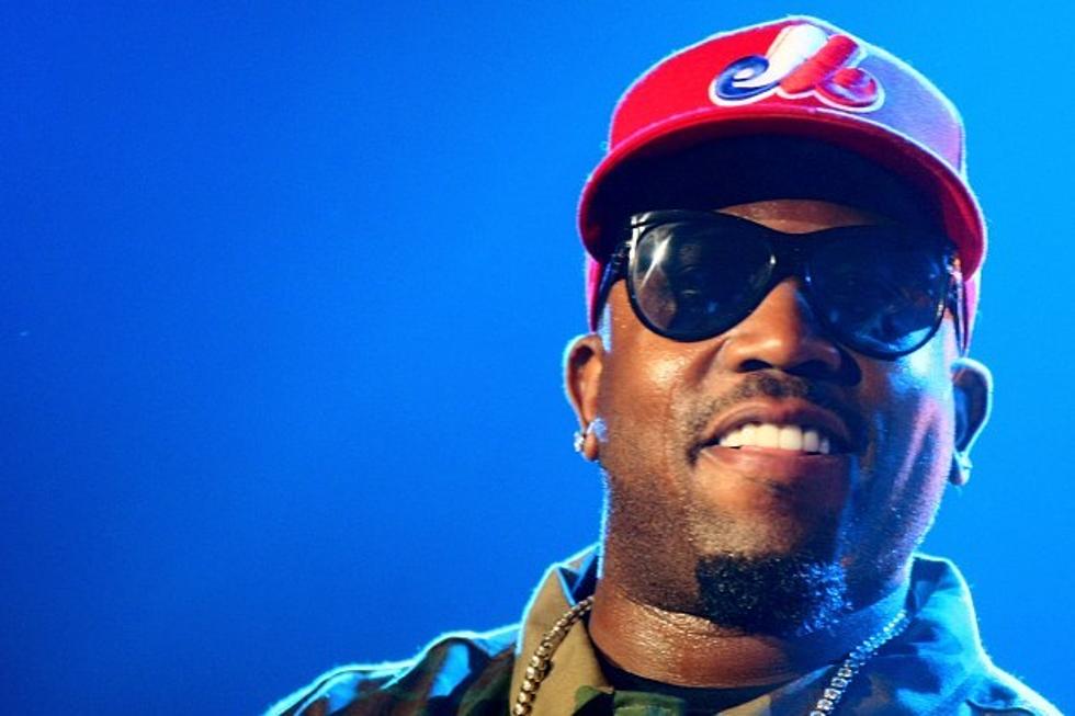 Big Boi Prepares Shoes for Running Tour