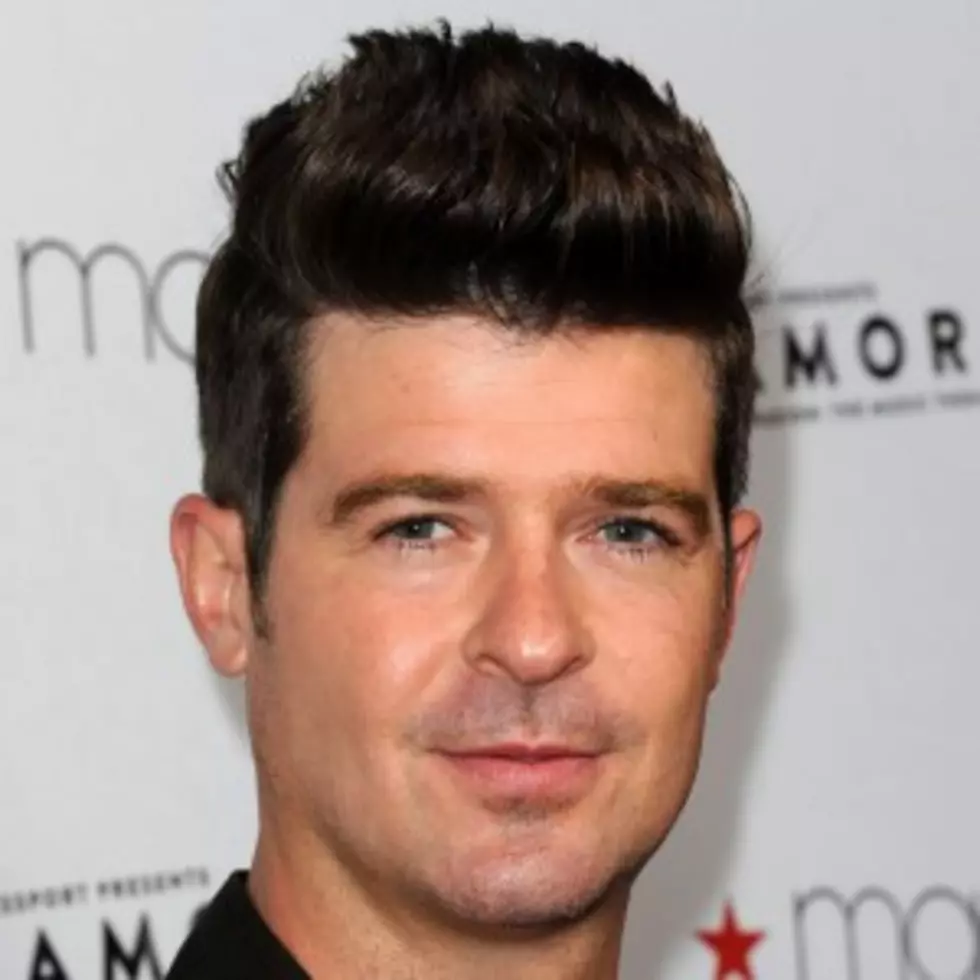 Robin Thicke, &#8216;Blurred Lines&#8217; &#8211; Must-Have 2013 Songs