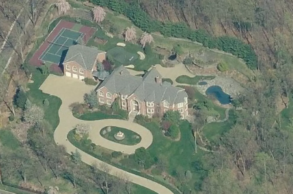 Can You Guess Which Rapper Lives in This Mansion?