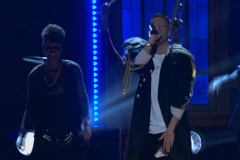 Macklemore and Ryan Lewis Perform ‘Can’t Hold Us’ on Conan