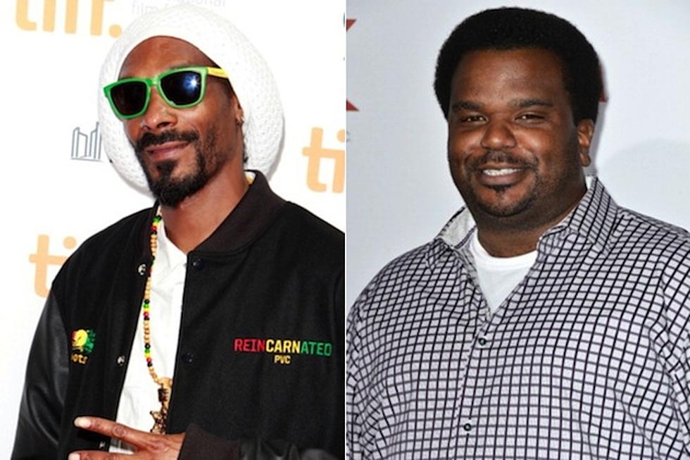 Snoop Dogg and Craig Robinson Serenade the Ladies on &#8216;Take Yo Panties Off&#8217;