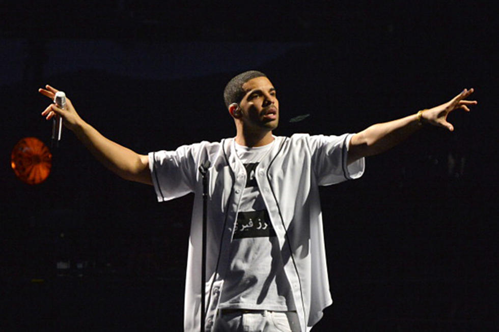Drake Joins Kanye West, Kim Kardashian for Family Dinner