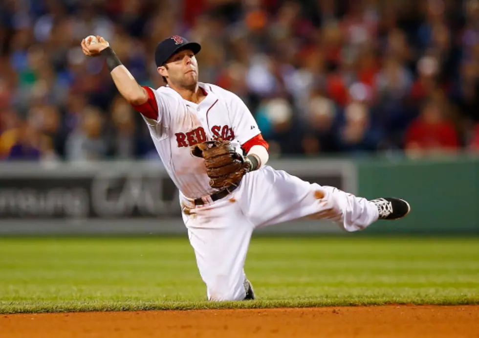 What&#8217;s Wrong With Pedroia&#8217;s Hand?