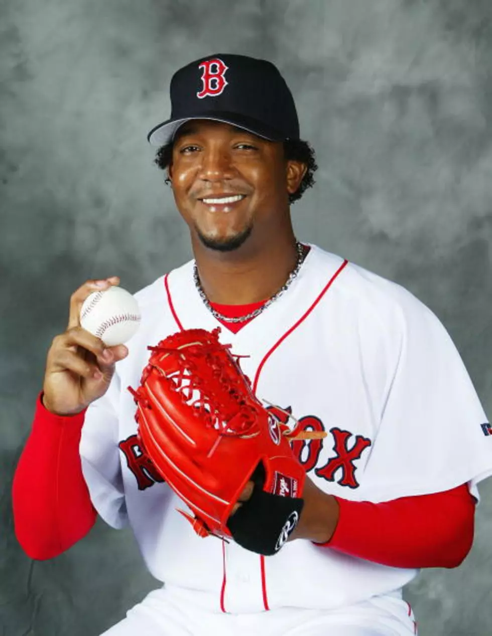 Pedro&#8217;s Hall Of Fame Hat Is Red Sox