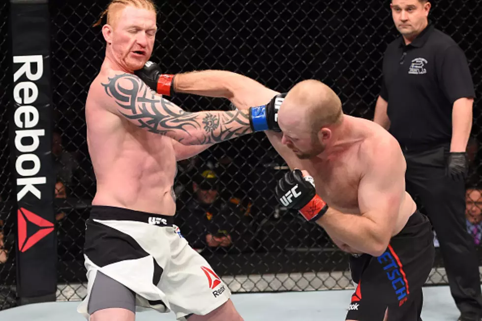 Maine’s Boetsch Drops UFC Fight At Garden [VIDEO]