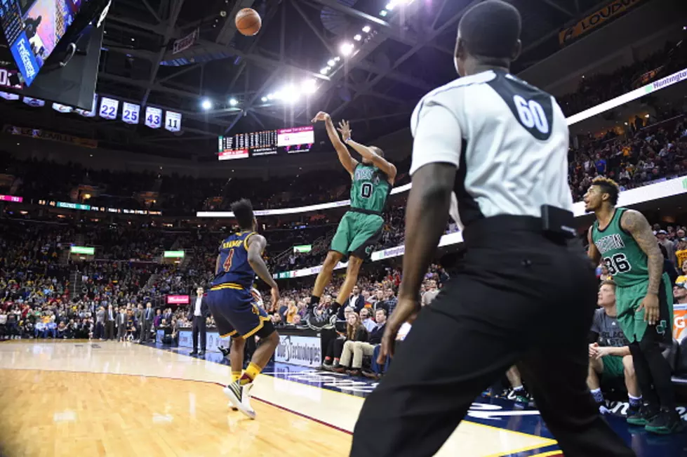Celtics Shock Cavs at Buzzer [VIDEO]