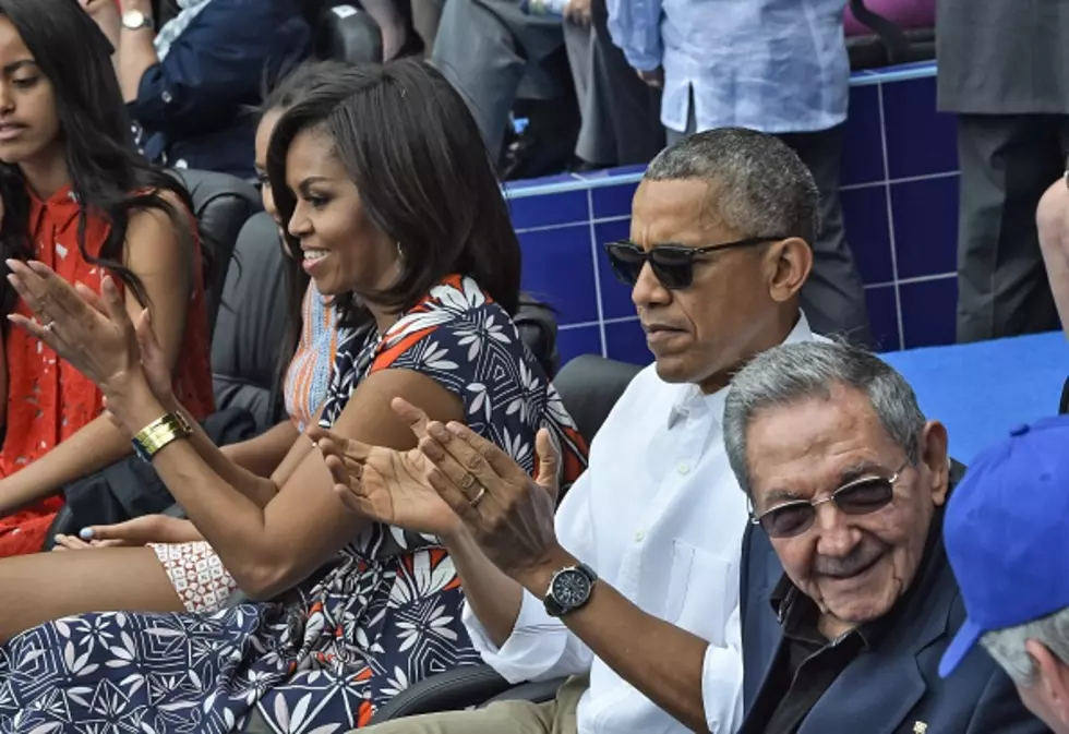 Prez Takes In Ballgame In Cuba [VIDEO]