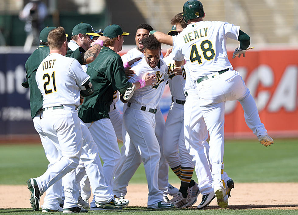 Sox Give A’s Walk-Off Win [VIDEO]