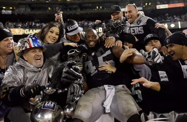 Raiders To Leave Oakland For Vegas [VIDEO]
