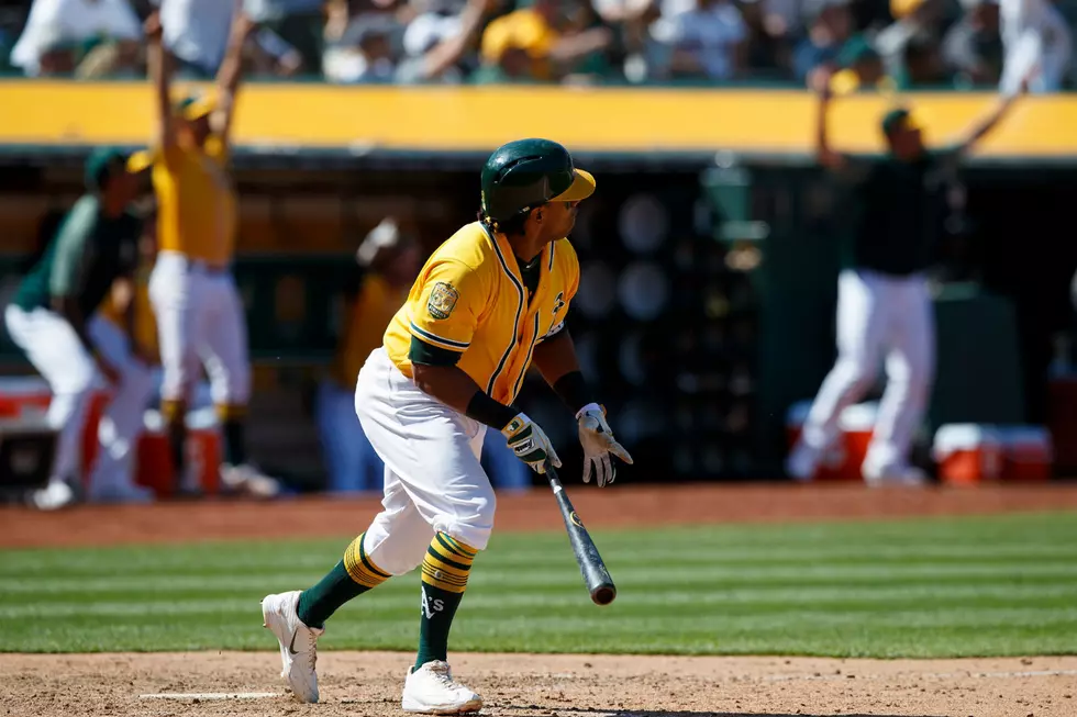 Khris Davis&#8217; Home Run Lifts A&#8217;s Past Red Sox